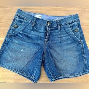 Gap Sz 8 Boyfriend Style Shorts So Comfy Pleated